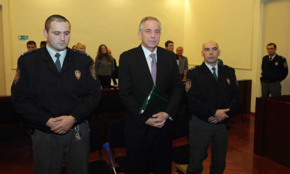 Suđenje Ive Sanadera