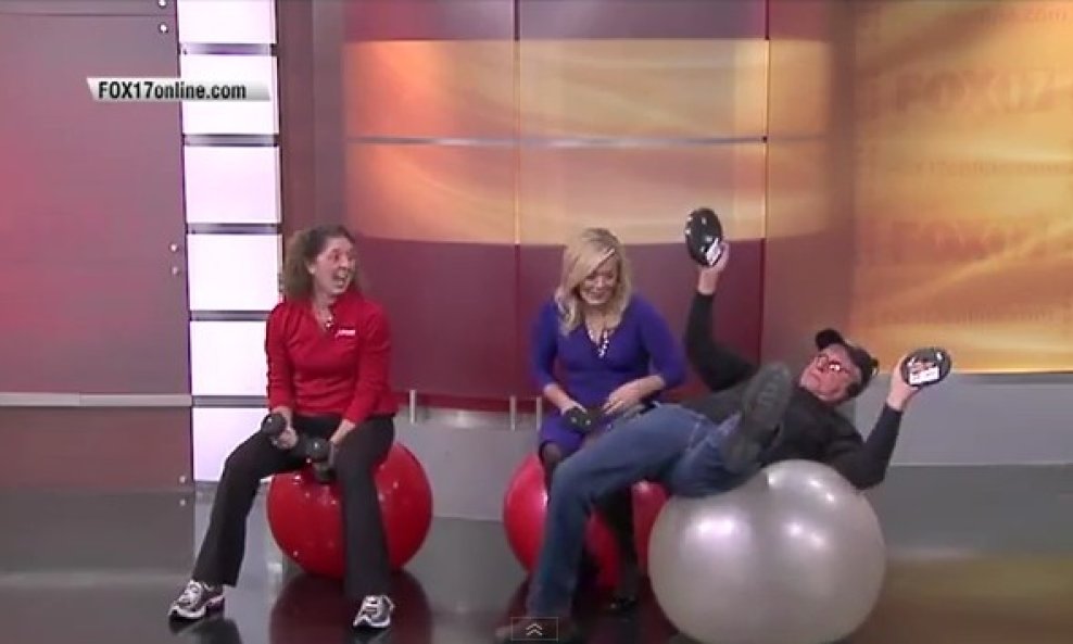 kamerman Mike na lopti