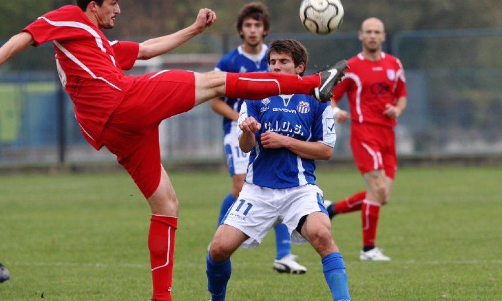 Petar Tomić (Cibalia) i Mario Čubel (Rudeš) 