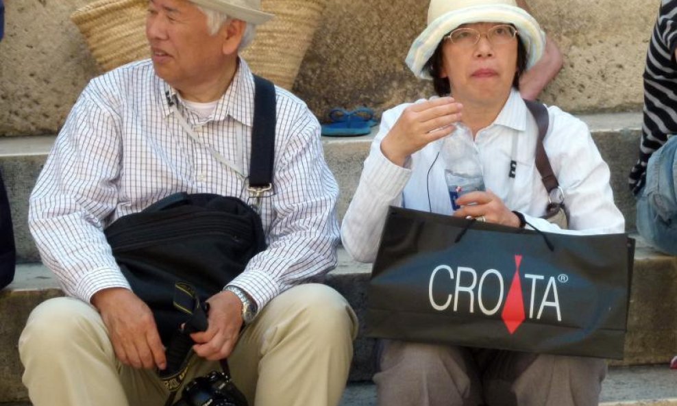 Turisti u Splitu (9)