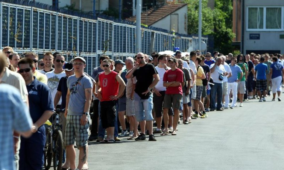 Prodaja ulaznica, Dinamo - Neftchi