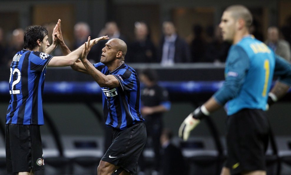 Diego Milito i Douglas Maicon