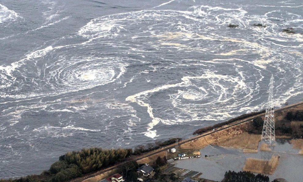 tsunami, potres u Japanu