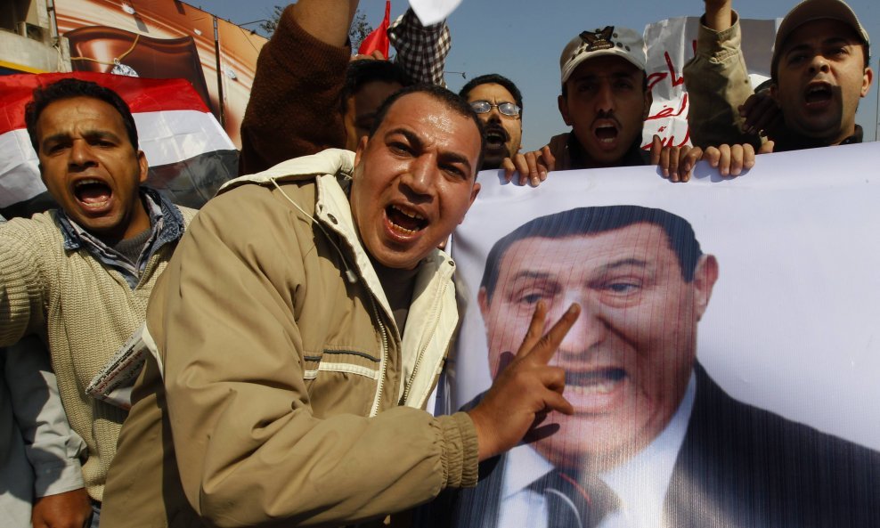 Pristaše Mubarakovog režima