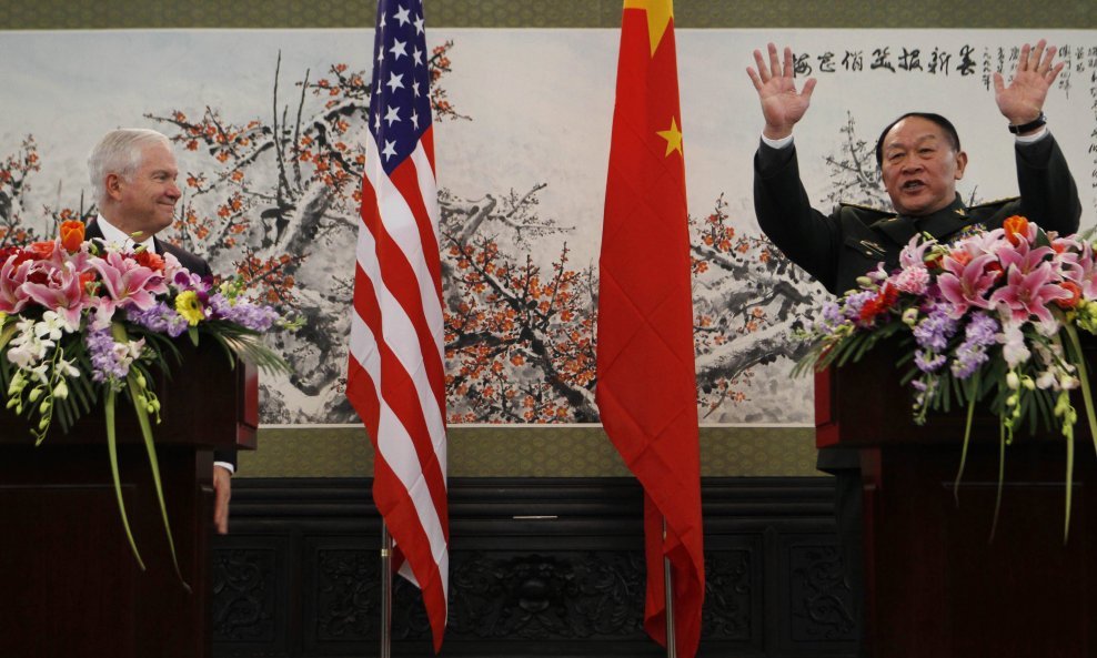 SAD i Kina, ministri obrane