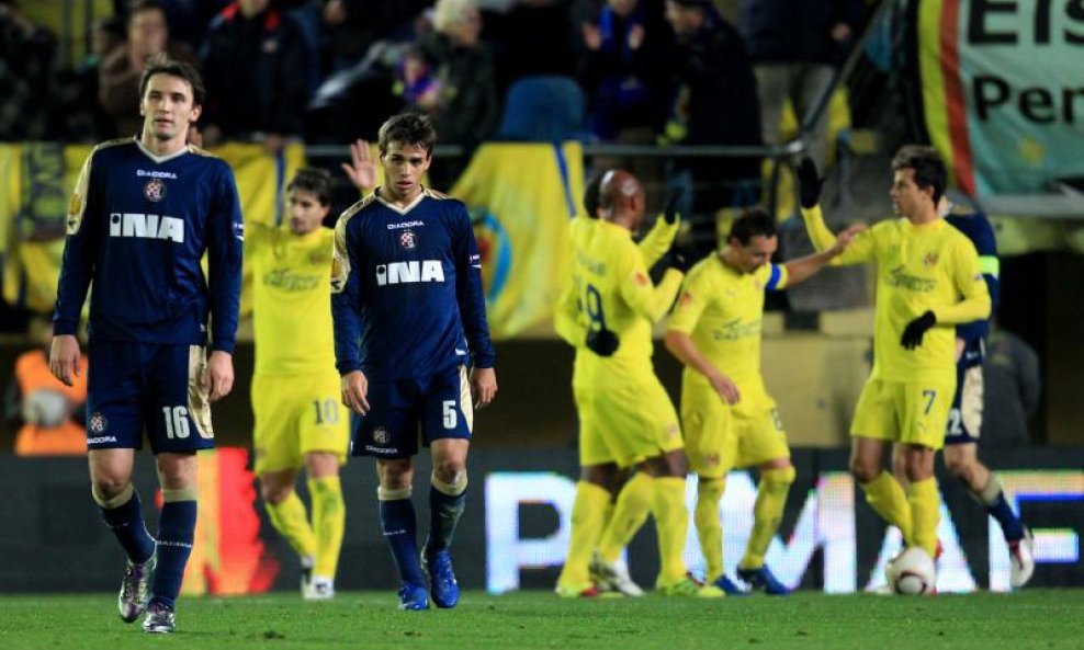 Adrian Calello, Milan Badelj, Villarreal-Dinamo 2010
