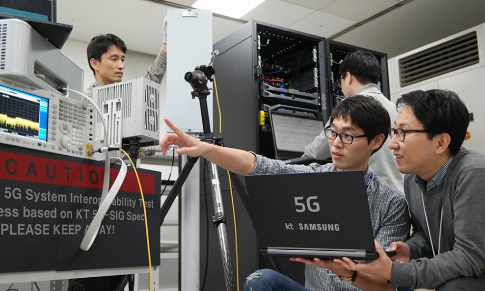 KT Samsung Electronics 5G prvi poziv