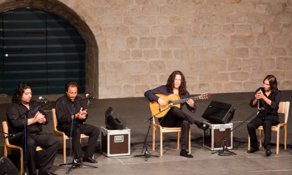 Koncert španjolskog gitarista Tomatita 2 