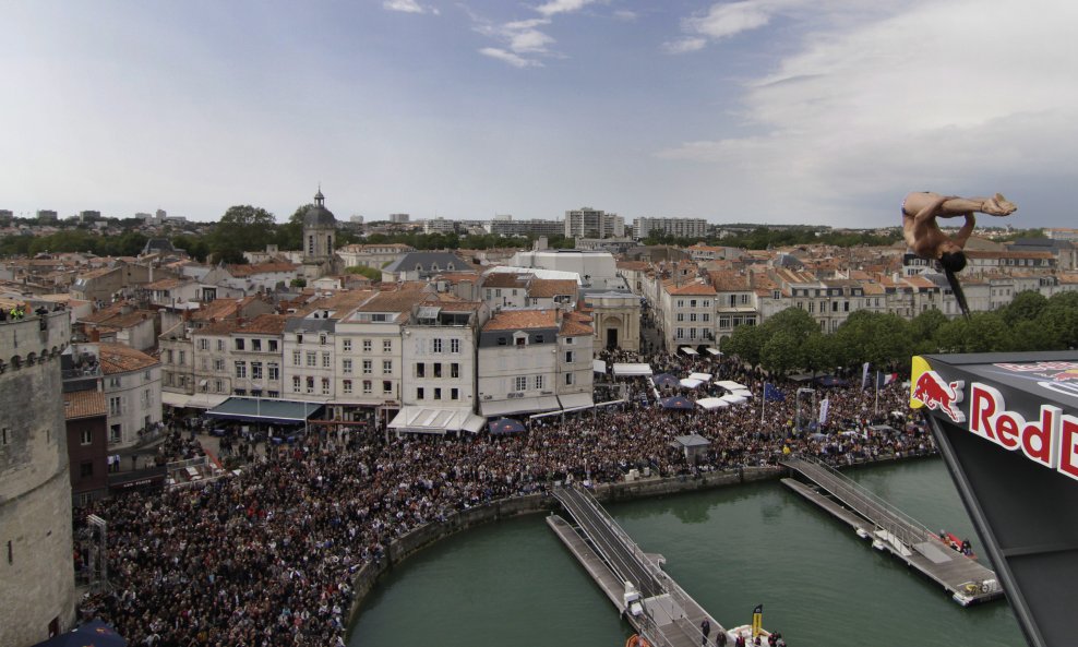Red Bull Cliff Diving La Rochelle 2010