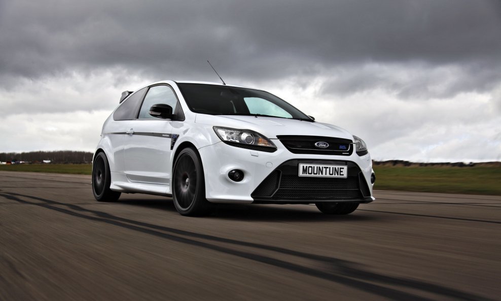 Ford-Focus-RS-Mountune-1