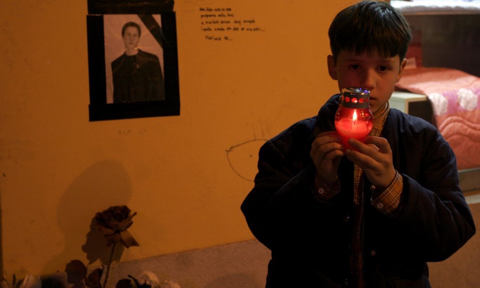 trg sv.barbare-sjecanje na abramova