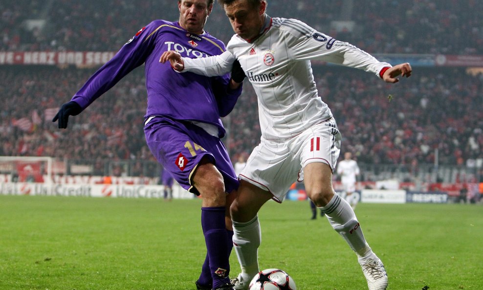 Cesare Natali; Ivica Olić, Bayern-Fiorentina, Liga prvaka 2009-10