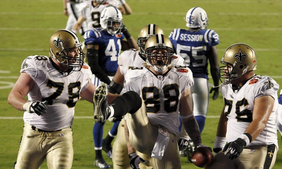 NFL SUPERBOWL, New Orleans Saints slave Jeremy Shockey Jon Stinchcomb (L) i Jonathan Goodwin (R)