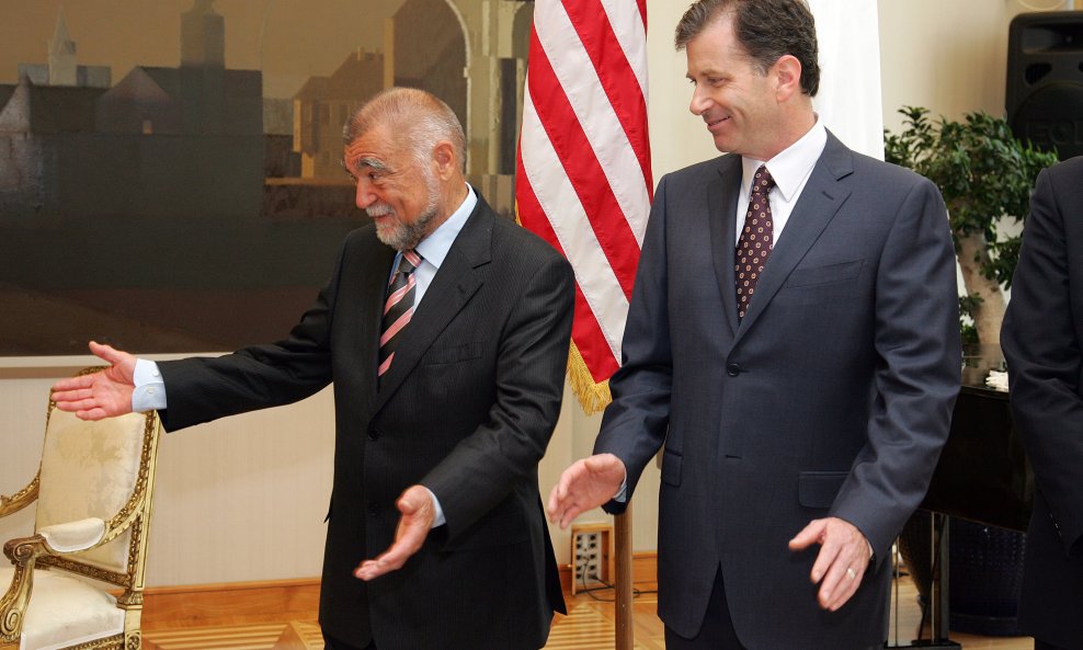 stjepan mesić james foley