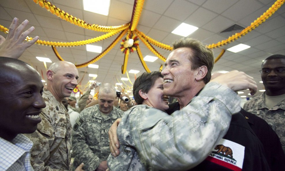 Arnold Schwarzenegger irak