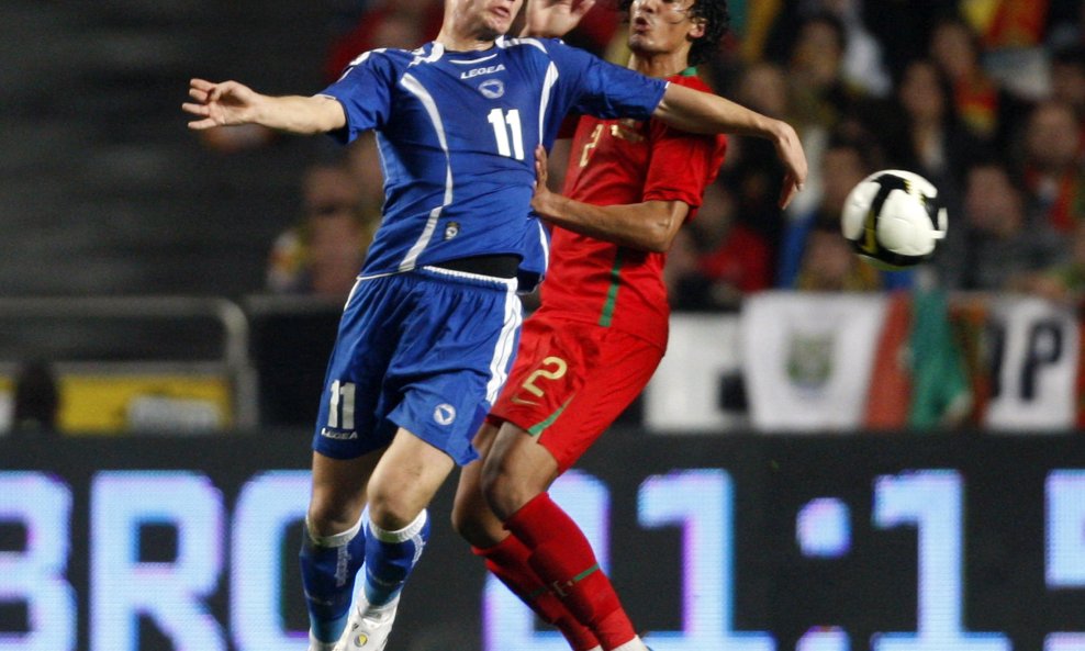 Edin Džeko Bruno Alves