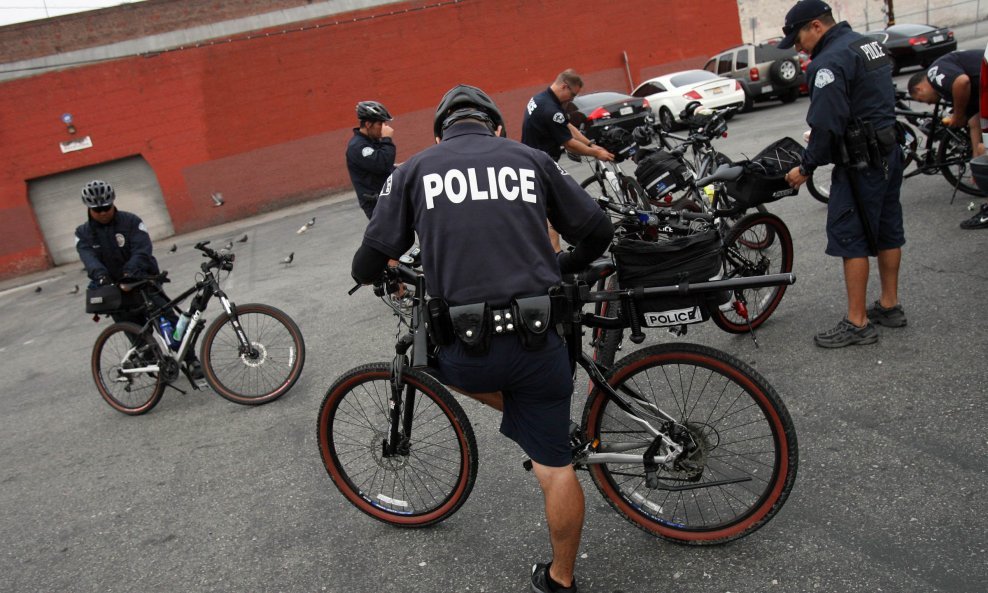 policija bicikl