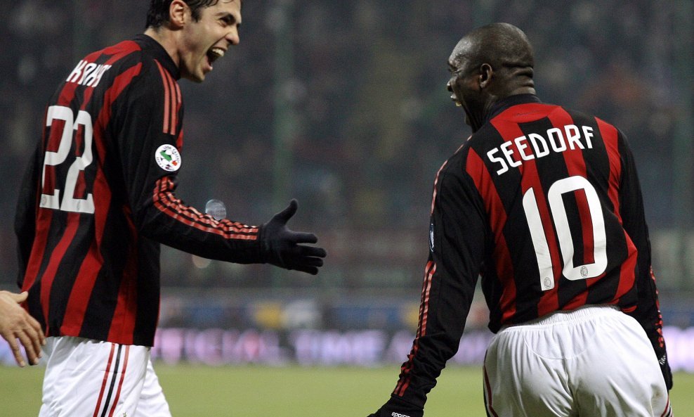 Kaka i Clarence Seedorf sezona 2008/09. Milan