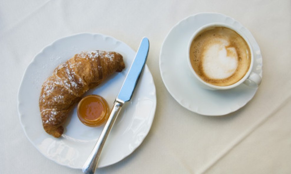 croissant dorucak