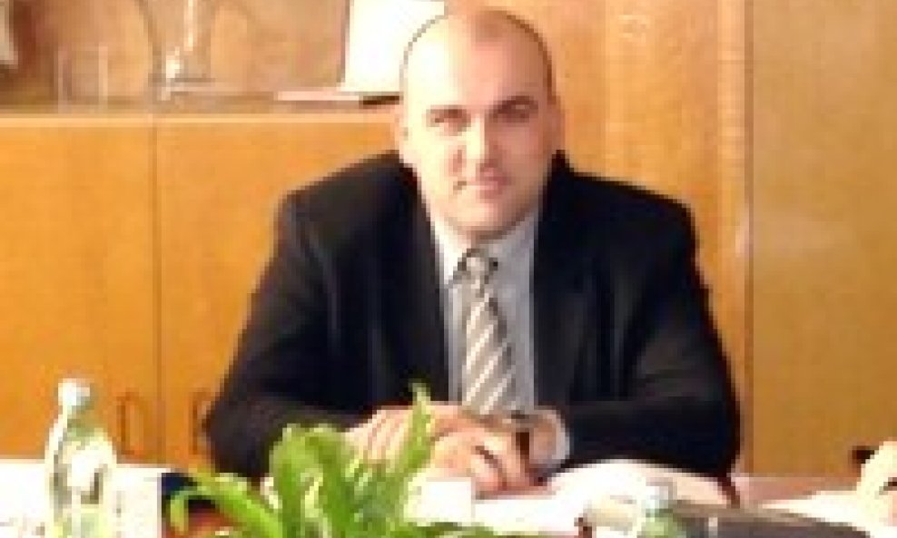 Davor Miličević 12