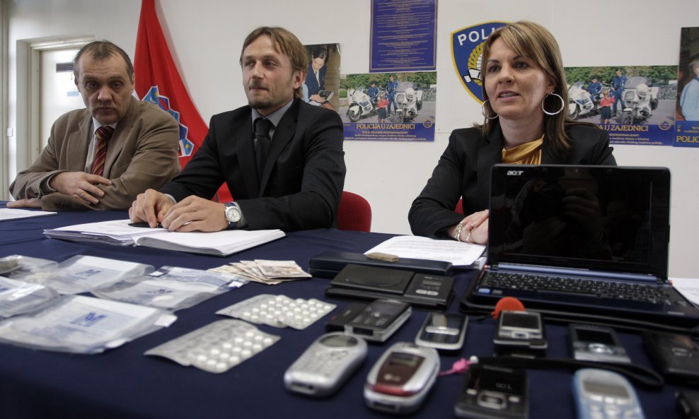 Darko Galić (lijevo), Darko Jurčec iz krim policije i Marina Kolarić 