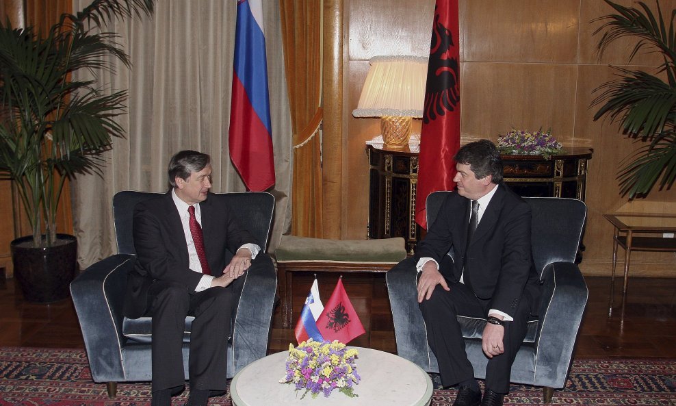 Predsjednik Slovenije Danilo Tuerk s albanskim kolegom Bamirom Topijem 