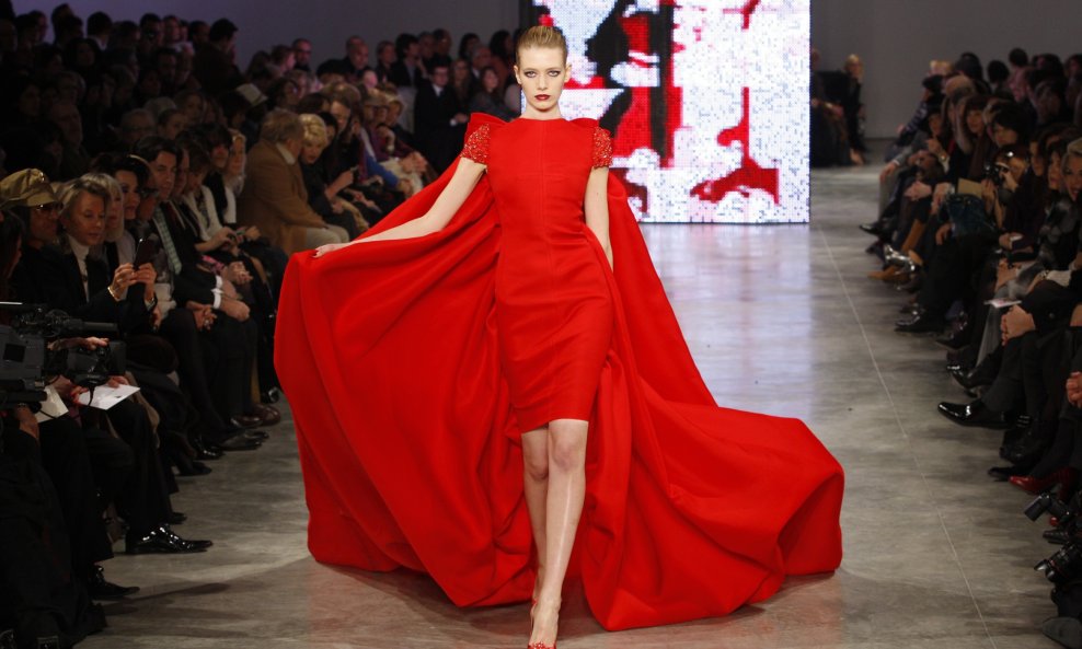 Paris Fashion Week Spring-Summer Haute Couture 