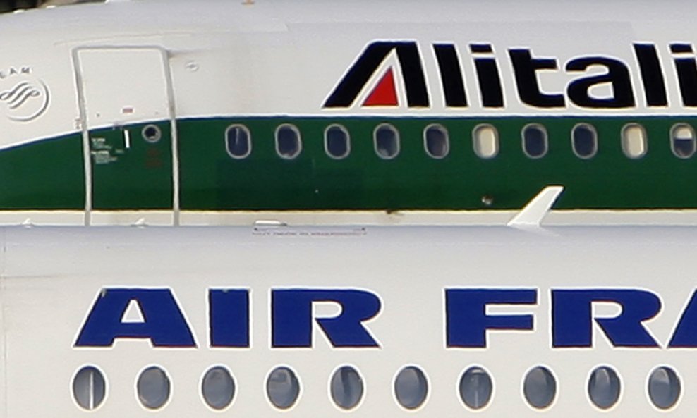 avion zrakoplov alitalia airfrance