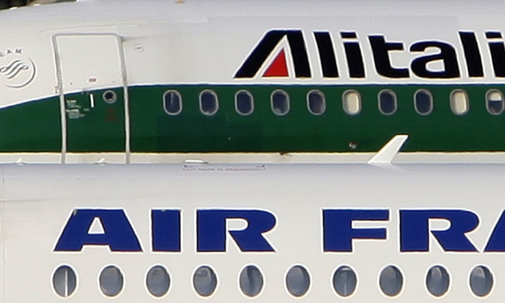 avion zrakoplov alitalia airfrance