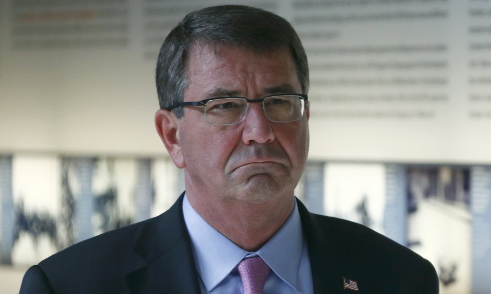 Ashton Carter