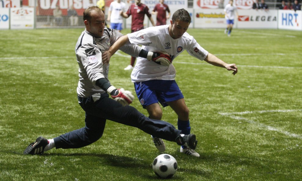 Goran JozinoviĆ (Hajduk) i Ivan Radoš (CROATIA sesvete), dvoransko prvenstvo 2009. 