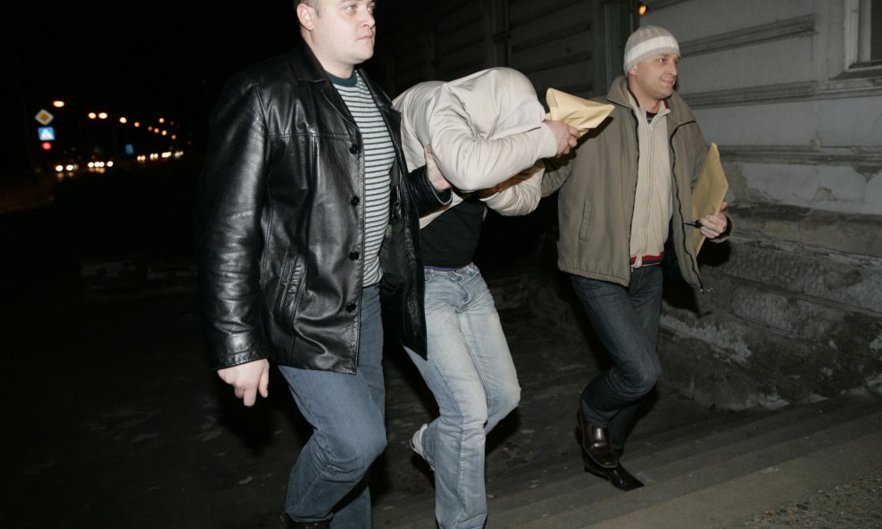 privođenje manijak osijek