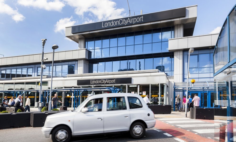 Zračna luka London-City zatvorena nakon otkrića bombe iz Drugog svjetskog rata