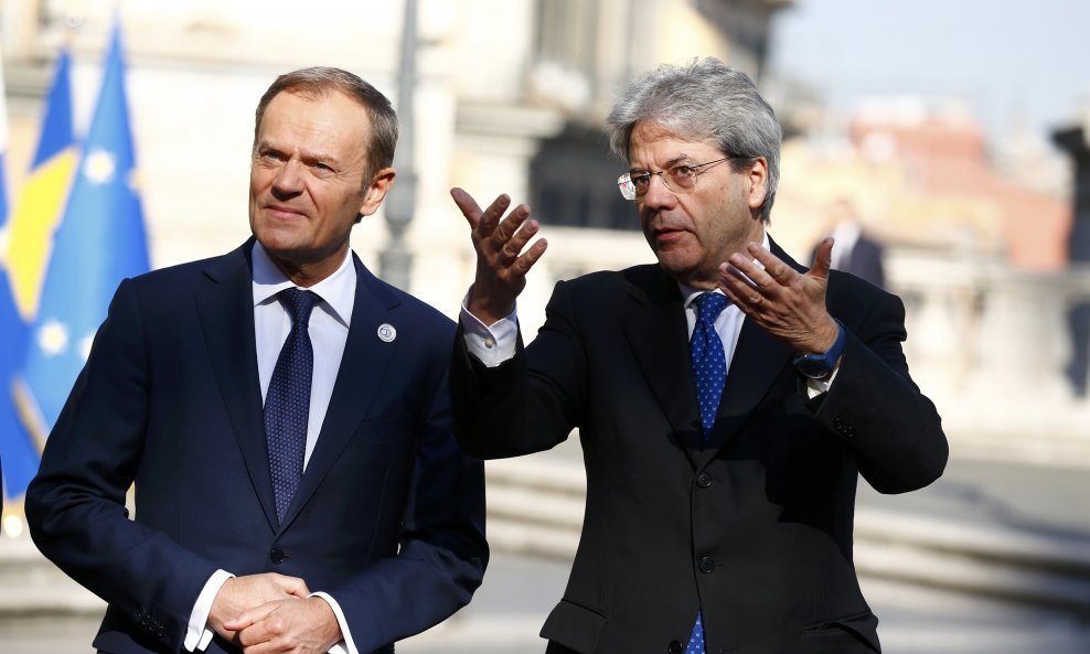 Predsjednik Europskog vijeća Tusk i talijanski premijer Gentiloni