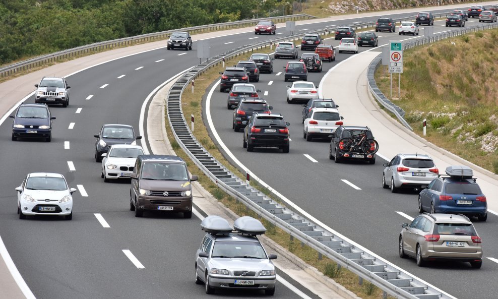 Pojačan je promet na autocestama u smjeru unutrašnjosti