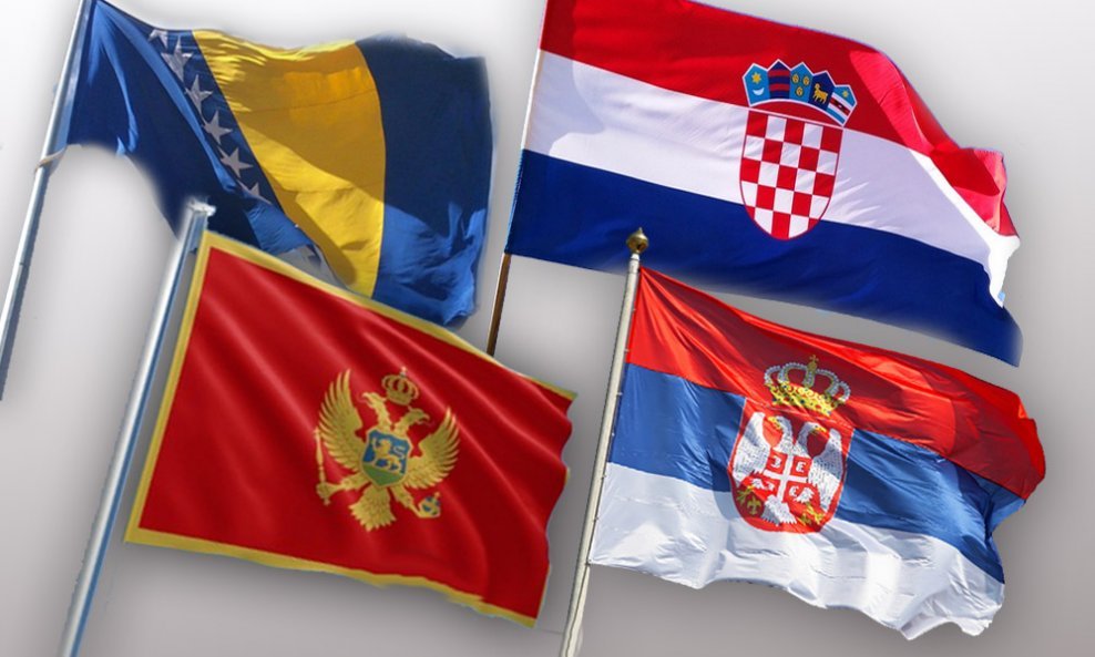 Zastave BiH, Hrvatske, Crne Gore te Srbije
