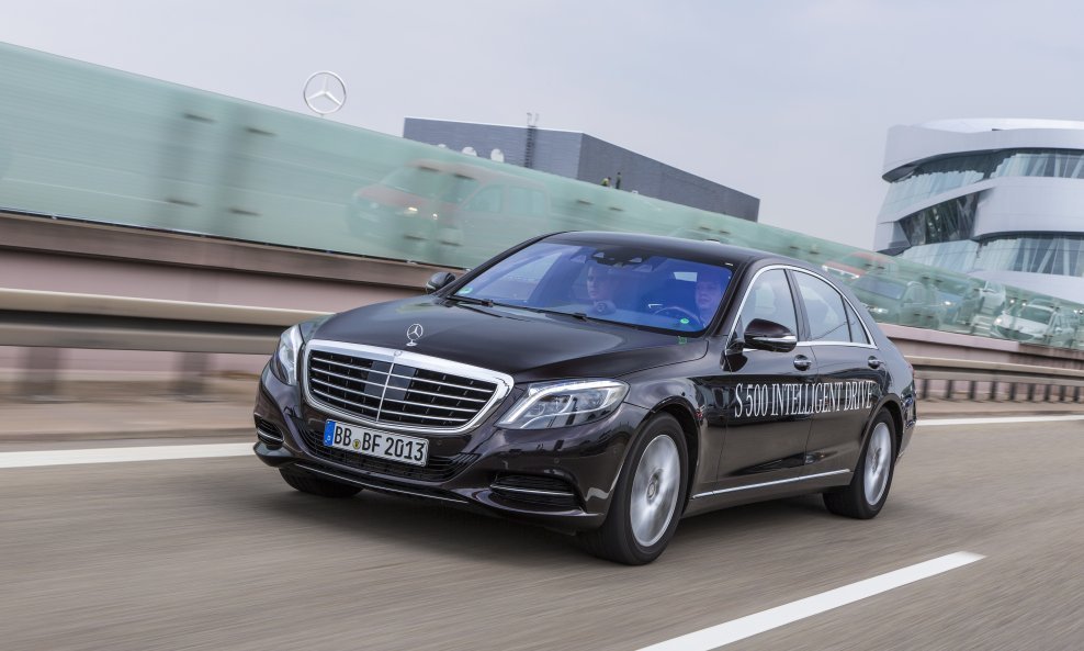 Mercedes-Benz autonomna S klasa