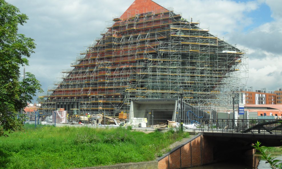 Završetak gradnje Muzeja Drugog svjetskog rata u Gdanjsku, srpanj 2016.