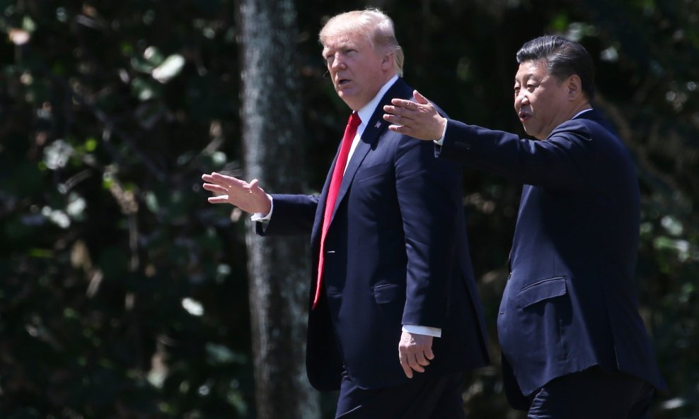 Trump s kineskim kolegom Xi Jinpingom