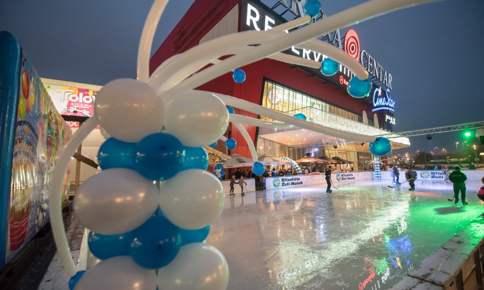 Klizalište Arena Centar