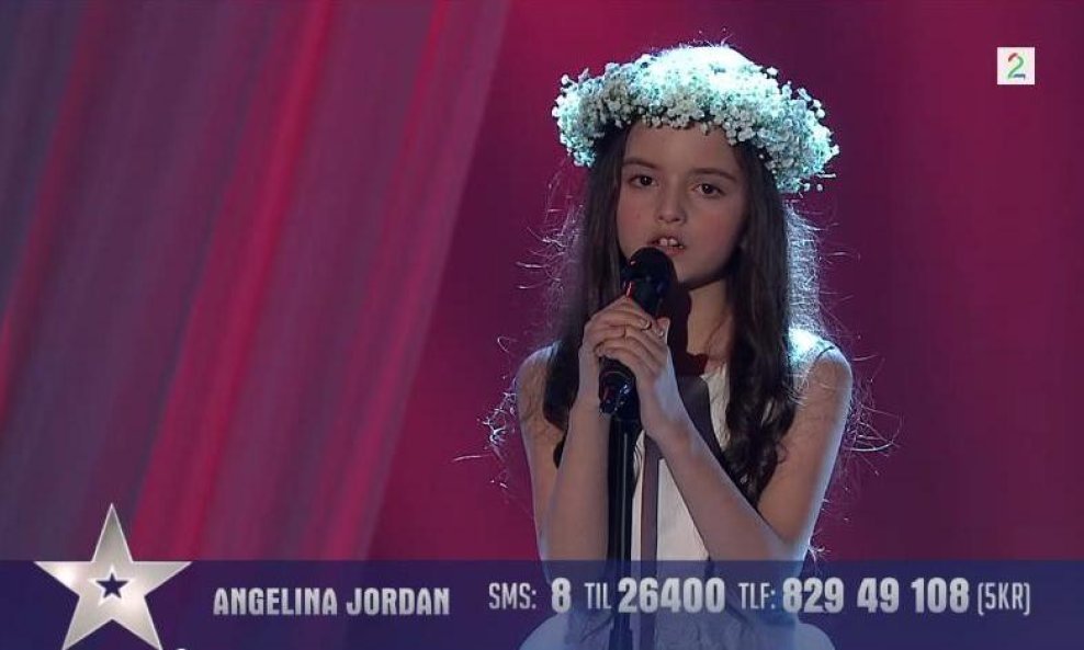 Angelina Jordan funvideo