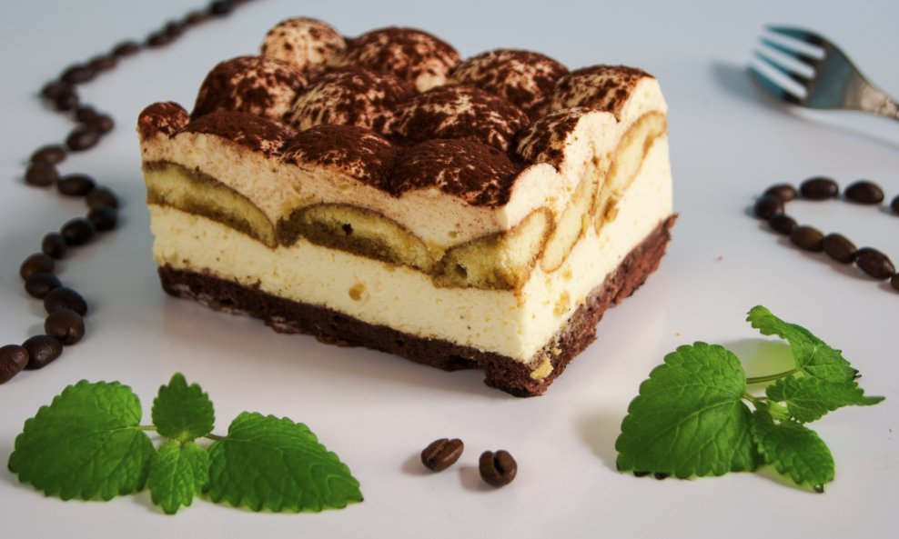 hrana kolač tiramisu