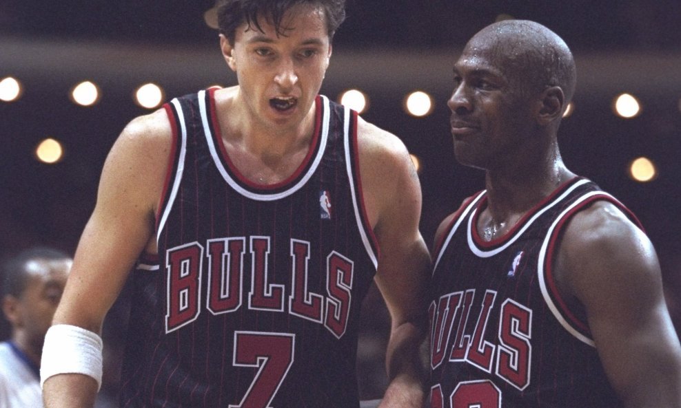 Toni Kukoč i Michael Jordan