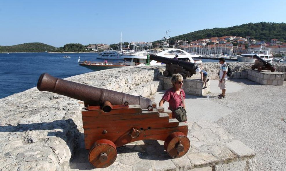 KORČULA