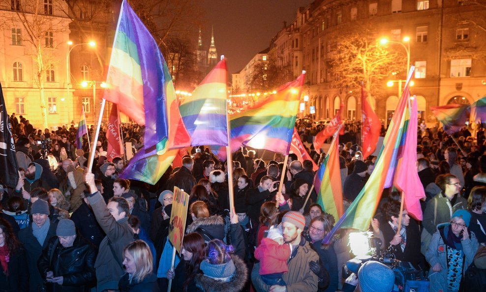 Prosvjed za zaštitu ljudskih prava nakon napada na LGBT zajednicu