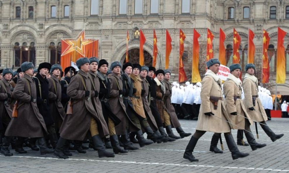 ruska vojska marš moskava