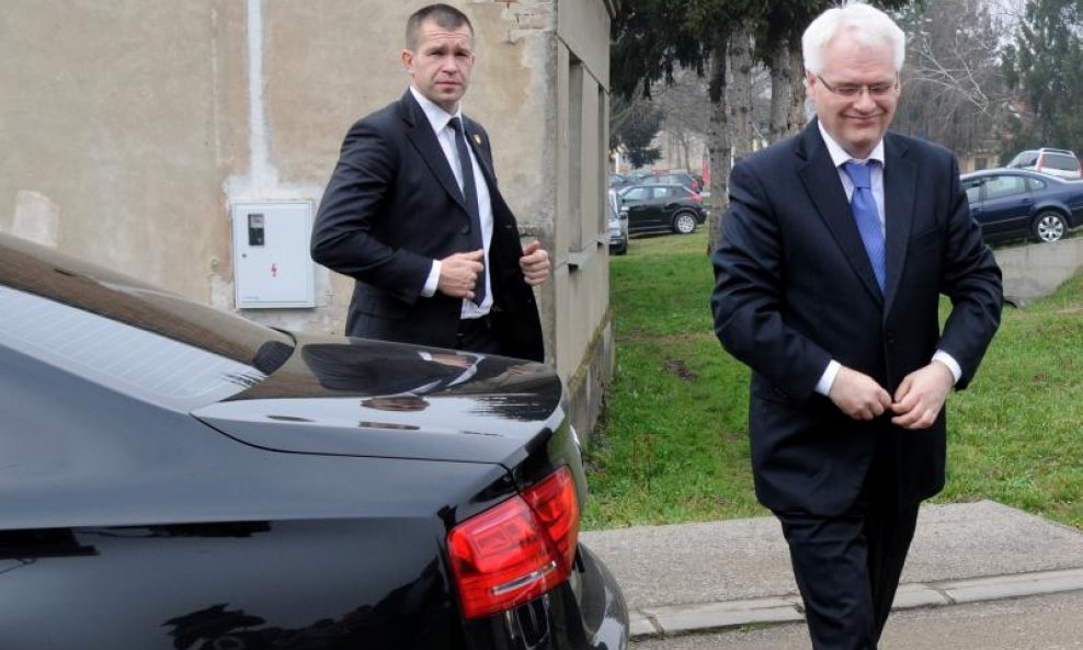 Ivo Josipović auto