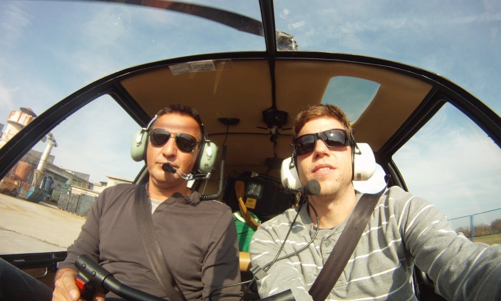Dario Todorović vožnja helikopterom
