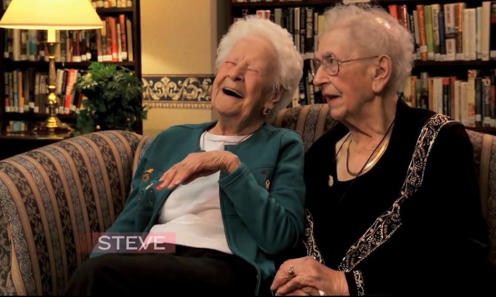 Irene Cook i Alice Jensen funvideo