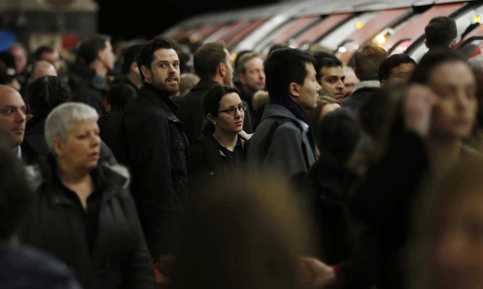 Ljutnja zbog štrajka London podzemna željeznica